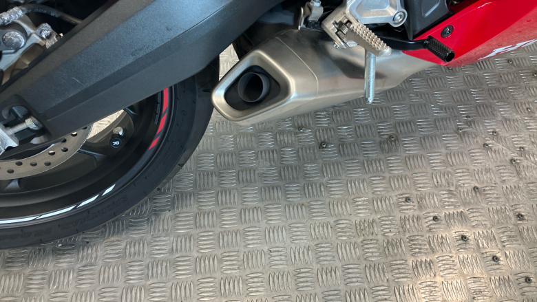 Honda CBR650R E-Clutch (24MY)